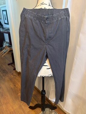 Women’s Gap Relaxed Stretch Casual Pants - Charcoal Gray